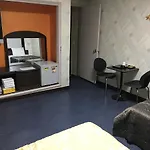 Starworld Motel