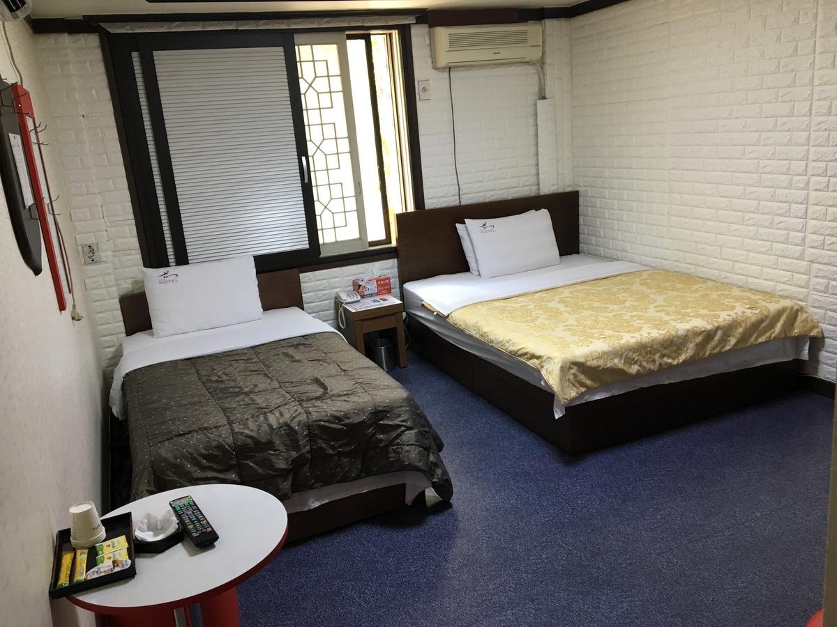 Hotel Starworld
